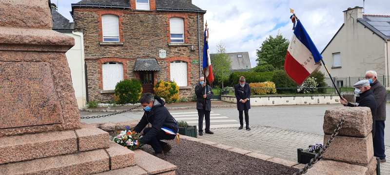 anciens_combattants/2021_05_08_ceremonie.jpg